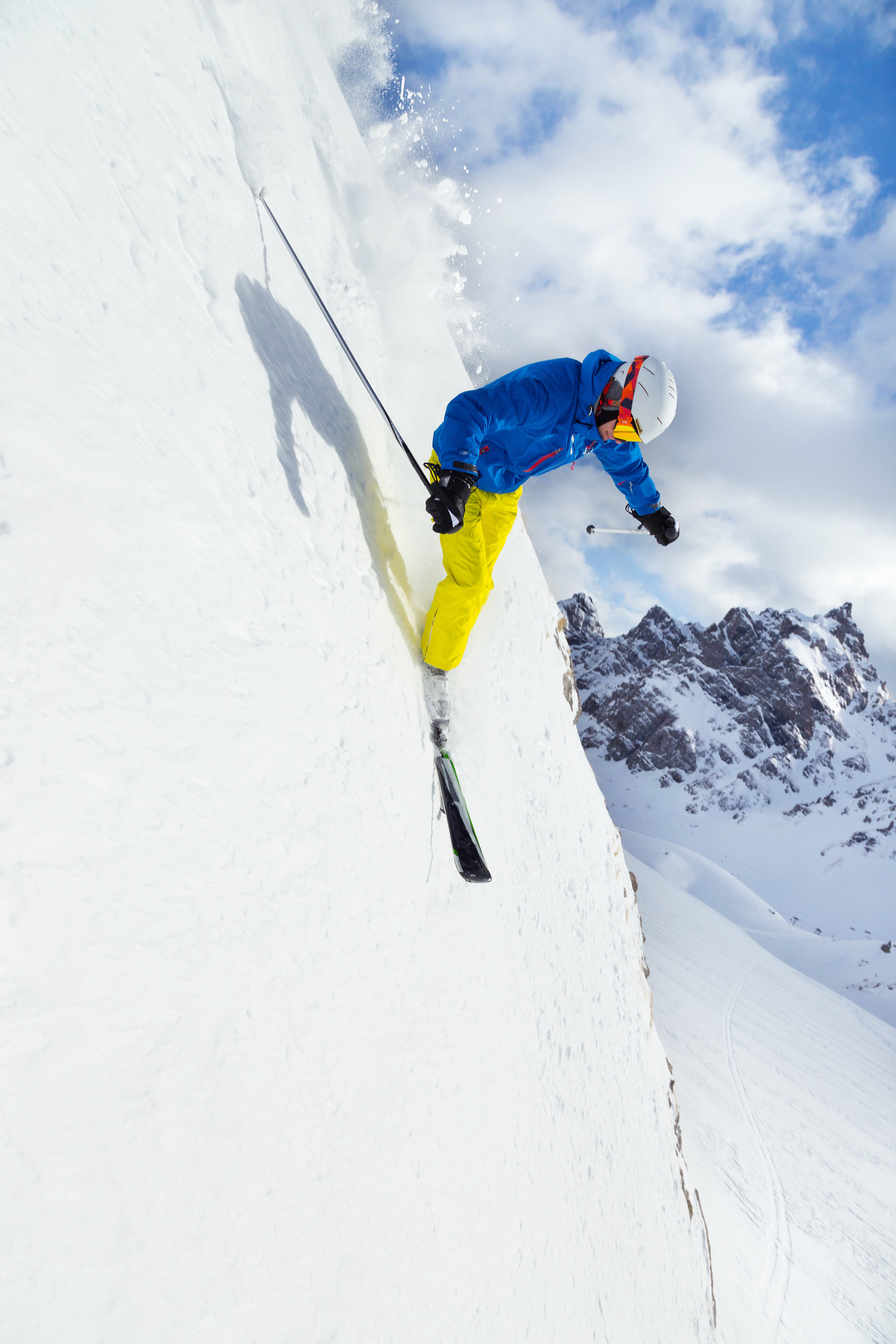 Ski technique - part 2: skiing on steep slopes - tips & technique