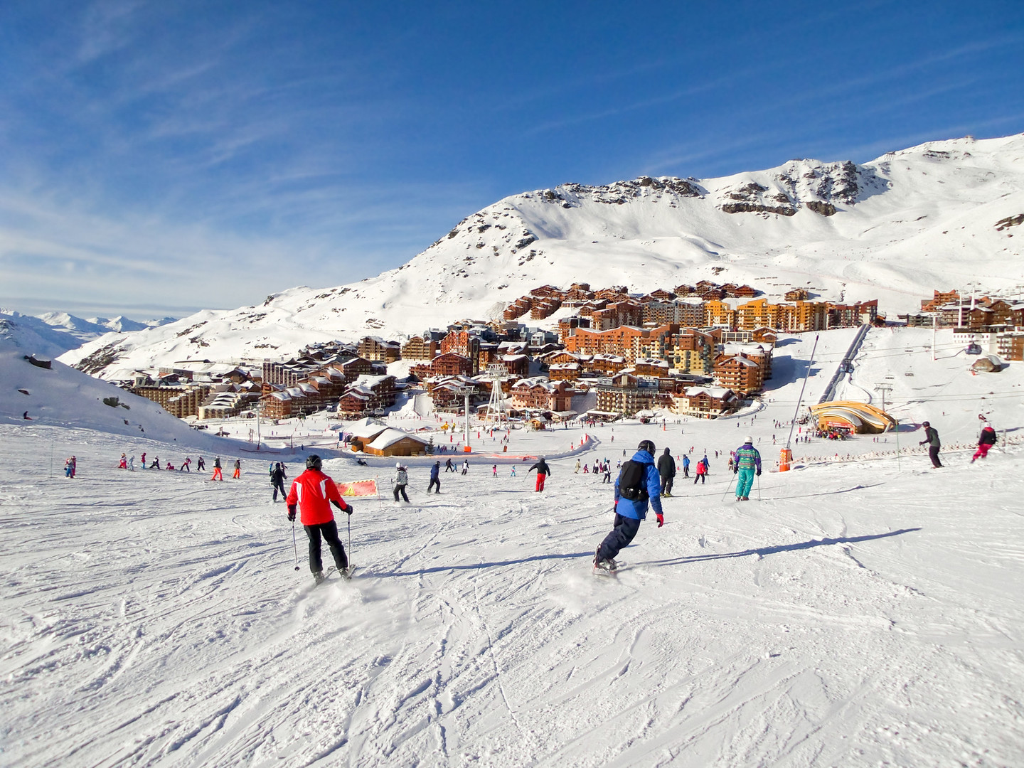 Ski resort near Val d'Isère - Tignes : One of the highest ski resorts in  France for ski holiday