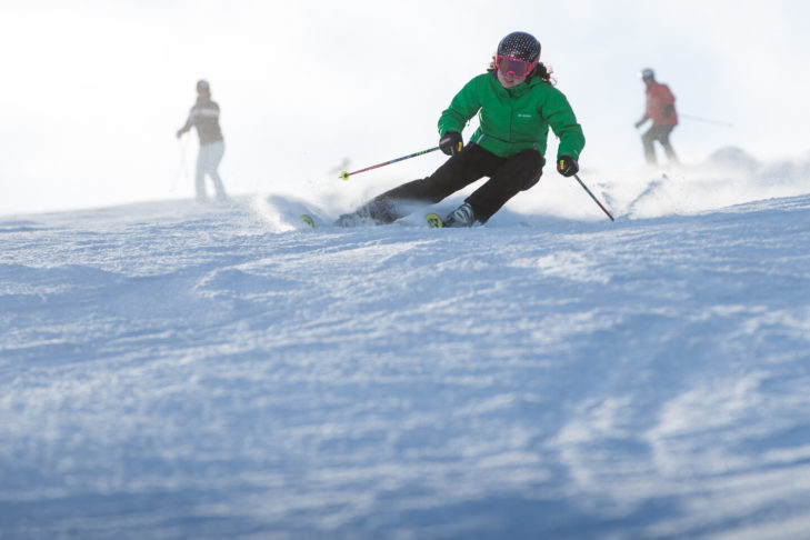 Snow lovers have ten kilometres of slopes at their disposal in the Šachtičky ski resort