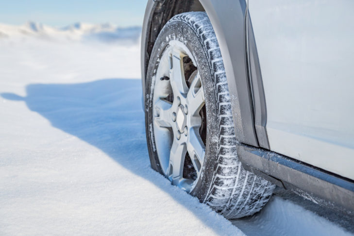 Winter tyres are optimally designed for driving on snow thanks to their special rubber compound and tread depth