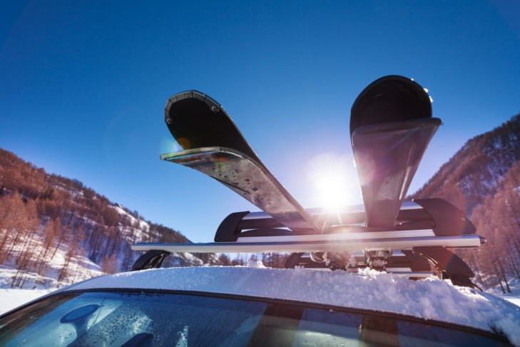 Roof racks and roof boxes can now be installed quickly and easily on almost any car roof